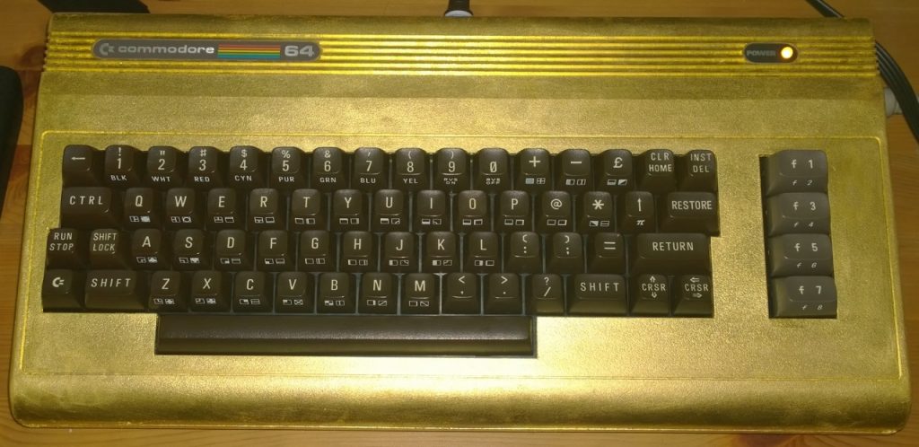23CT Gold C64 Mod - TFW8b.com