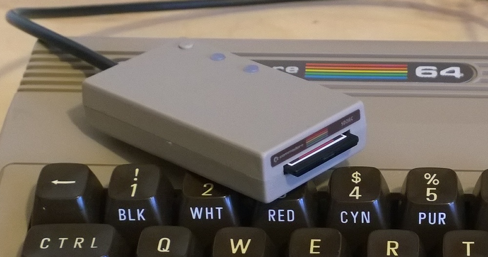 C64p - Commodore C64DTV Laptop - TFW8b.com