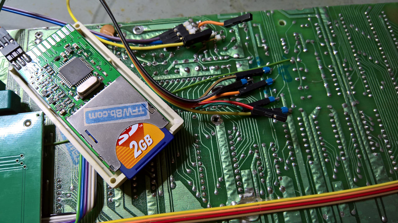 Penultimate+ installed, next up it's time to test keyboard and IEC using an SD2IEC classic 😀
