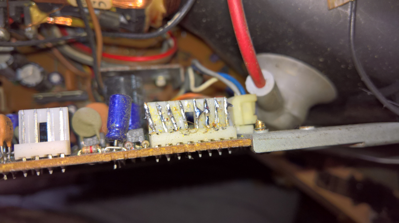 Yeah, that's no good.. but I don't have a spare connector