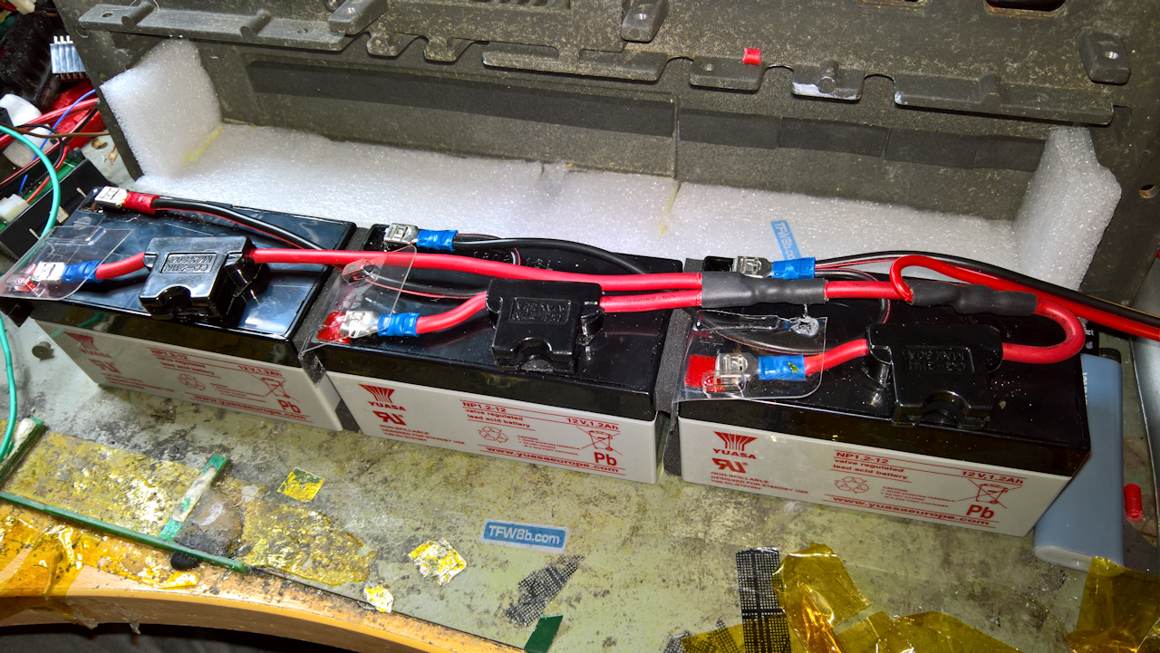 Fused and 'insulated' these Lead Acid batteries should have no trouble running a CRT Monitor. A real computer doesn't need LCD and Lipos ;D